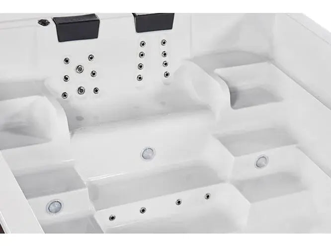 Zwemspa Turbine 12 van Storm Spas, foto 6 van 7