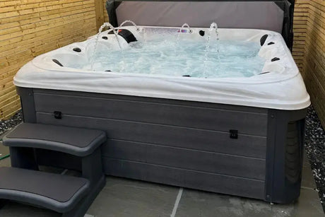 Spa Miracle Devine Spas