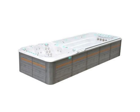 Moderne witte zwemspa met houten buitenkant, perfect voor jacuzzi buiten en swimspa ontspanning.