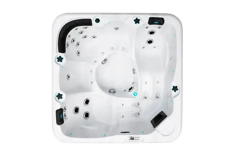 Witte 5-persoons jacuzzi met meerdere jets, geschikt als zwemspa en swimspa voor buitengebruik.