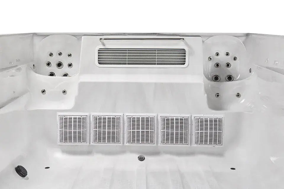 Zwemspa Turbine 6 van Storm Spas, foto 3 van 6